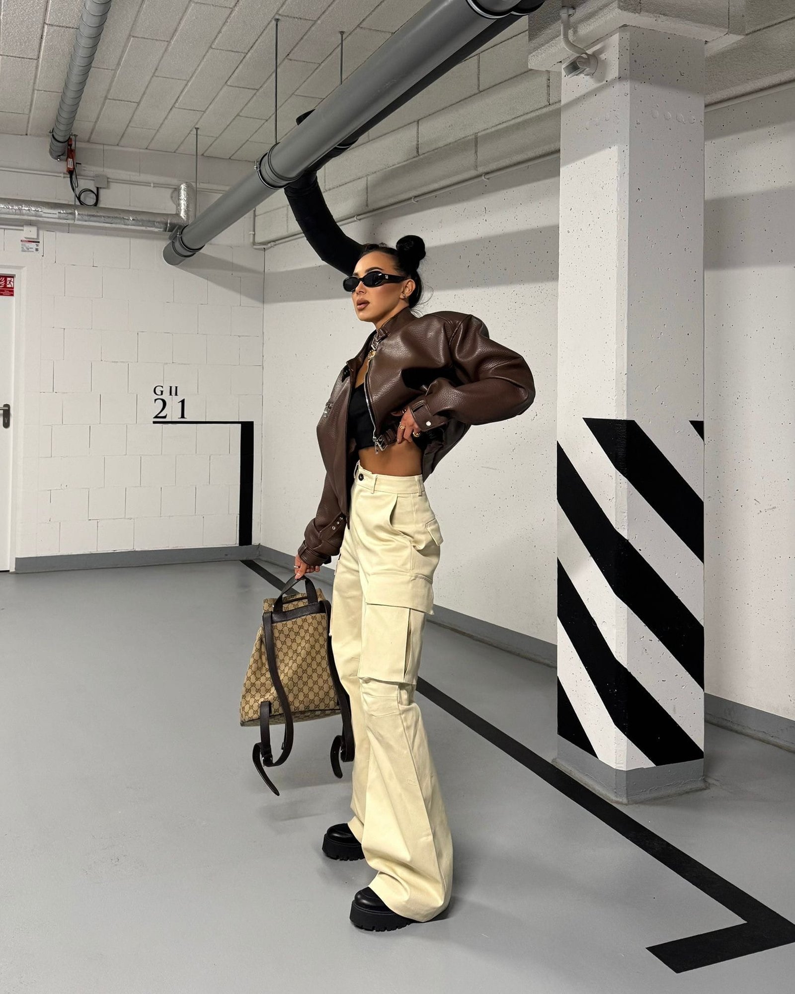 2da6e672-93ae-421d-9d01-fc258573b1a8 Kelnės Cargo Beige - Image 1