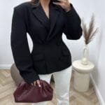 juodas klasikinis svarkas