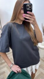 Pilki marškinėliai