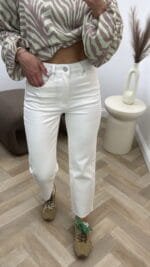 Džinsai Mom Fit White