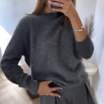 Megztinis Lana Grey Round Neck